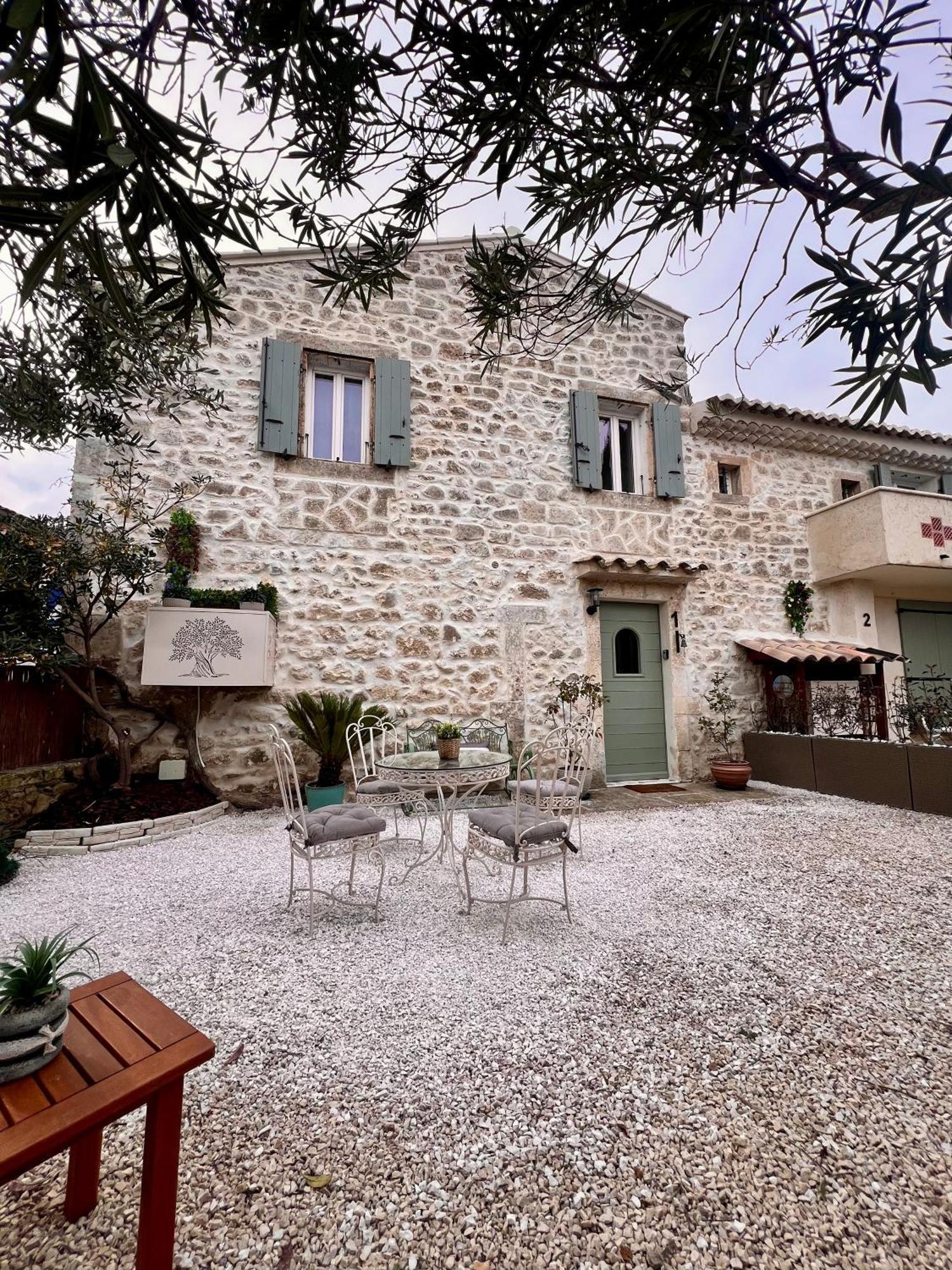 La Boheme Mouries Villa Exterior photo